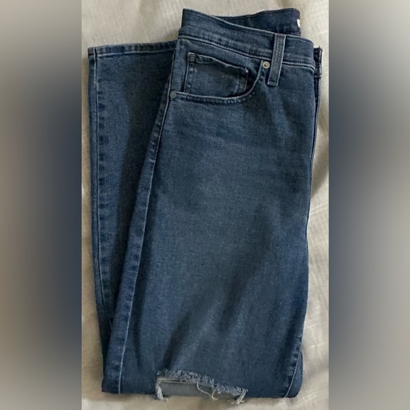 Levi's Mom Jean High Waisted Women's 30 Medium Blue Stretch Denim Distressed - Picture 10 of 12